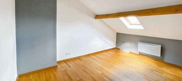 2 Schlafzimmer Doppelhaus in Sainte-Genevieve-des-Bois, France, Nr. 279555 8