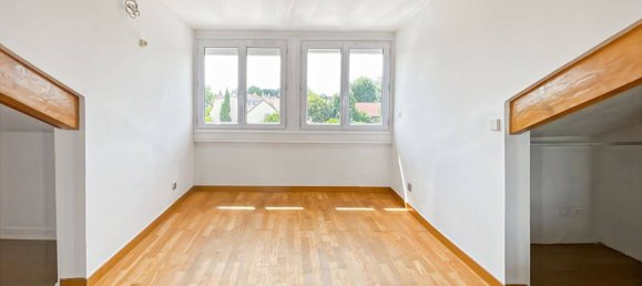 2 Schlafzimmer Doppelhaus in Sainte-Genevieve-des-Bois, France, Nr. 279555 11