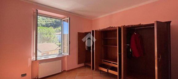 3 bedrooms Apartment in Genoa, Italy No. 339995 14