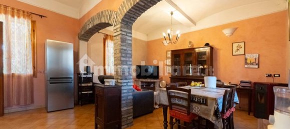 2 Schlafzimmer Haus in Correggio, Italy, Nr. 124293 11