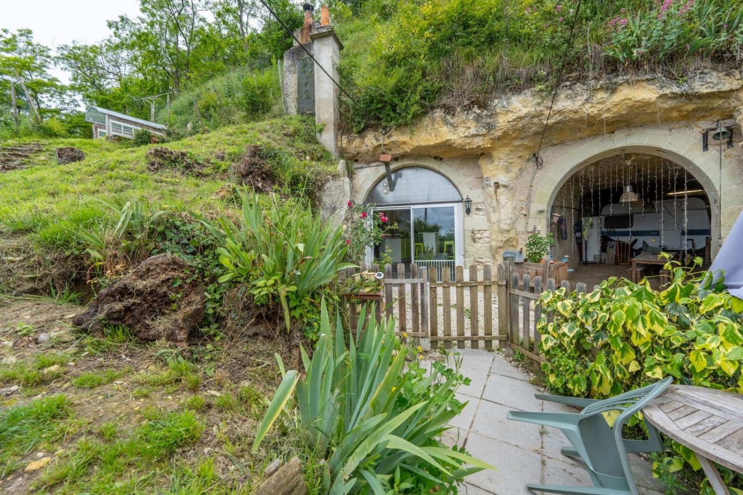 3 bedrooms House in Luynes, France No. 275290