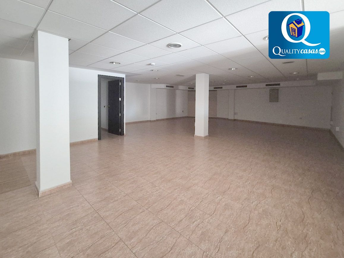 550m² Commercial property in El Campello, Spain No. 248215