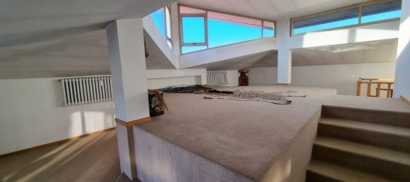 7-salle Appartement à Rosta, Italy No. 30315 25