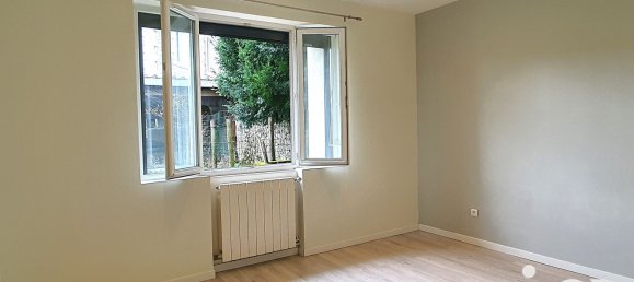 Casa de 3 dormitorios en Mornac, France No. 321024 3