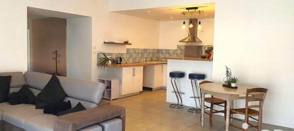 Casa de 3 dormitorios en Mornac, France No. 321024 12