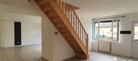 Casa de 3 dormitorios en Mornac, France No. 321024 10