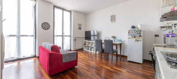 1 Schlafzimmer Wohnung in Milan, Italy, Nr. 323014 2