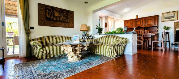 7 chambres Villa à Pozzuoli, Italy No. 102233 22