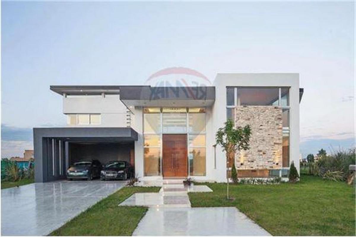 3 bedrooms House in General Rodriguez, Argentina No. 76372