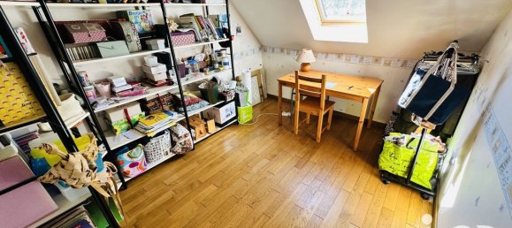 4 Schlafzimmer Haus in Bullion, France, Nr. 331282 11