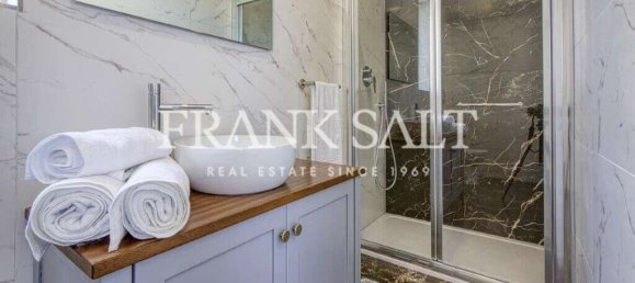 6 bedrooms House in Ghajnsielem, Malta No. 5768 22