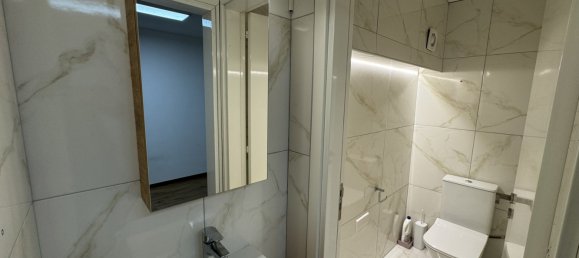  محلّ في Larnaca, قبرص 70متر مربع رقم 26331 10