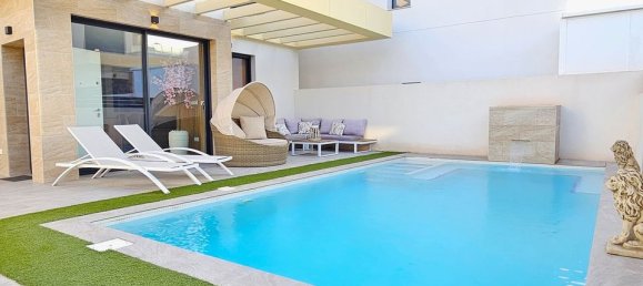 3 bedrooms Villa in Los Montesinos, Spain No. 177123 13