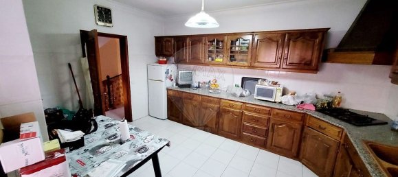 3 bedrooms House in Castelo Branco, Portugal No. 41140 2