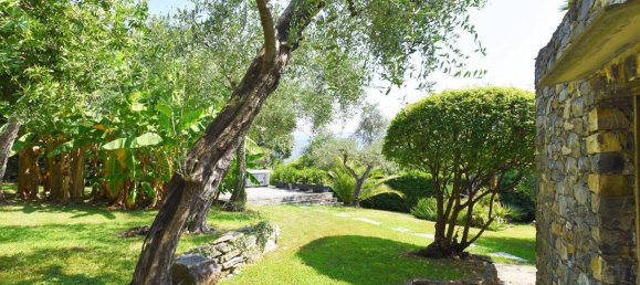5 rooms Villa in Rapallo, Italy No. 35688 10