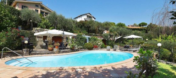 5 rooms Villa in Rapallo, Italy No. 35688 27