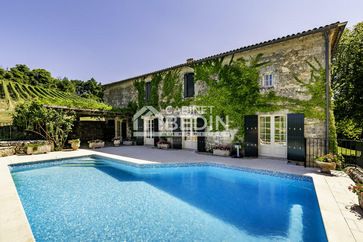 8 bedrooms House in Saillans, France No. 303530