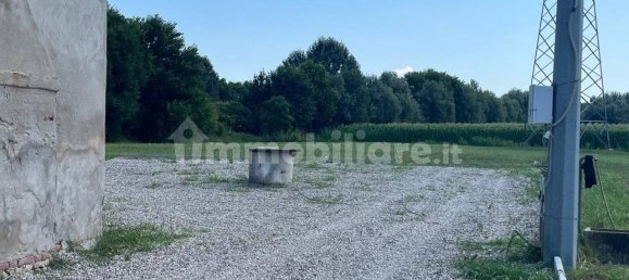 4 bedrooms House in Montegalda, Italy No. 124960 6