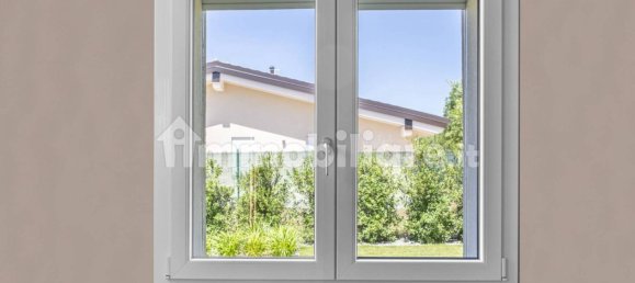 2 Schlafzimmer Villa in Padenghe sul Garda, Italy, Nr. 10401 28