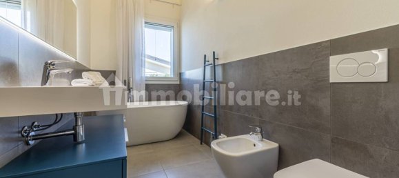 2 Schlafzimmer Villa in Padenghe sul Garda, Italy, Nr. 10401 16
