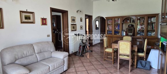 3 bedrooms Villa in Calderara di Reno, Italy No. 280549 5