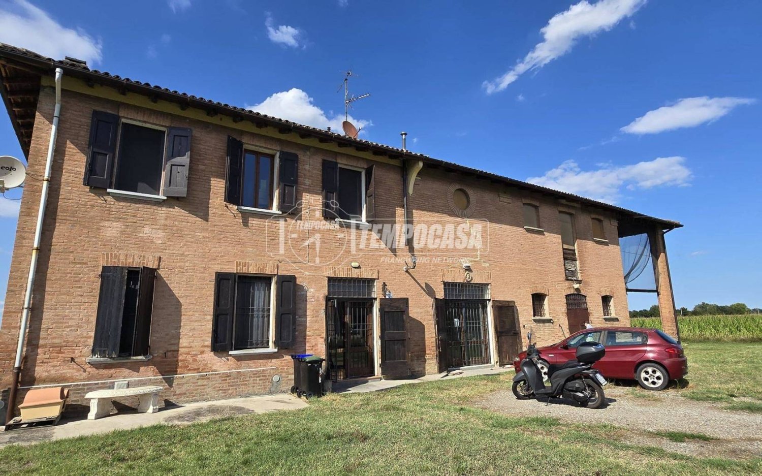 3 bedrooms Villa in Calderara di Reno, Italy No. 280549