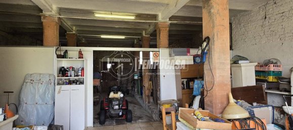 3 bedrooms Villa in Calderara di Reno, Italy No. 280549 31