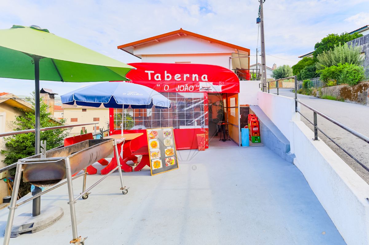 4 غرف نوم منزل في Vale de Cambra, Portugal رقم 28950