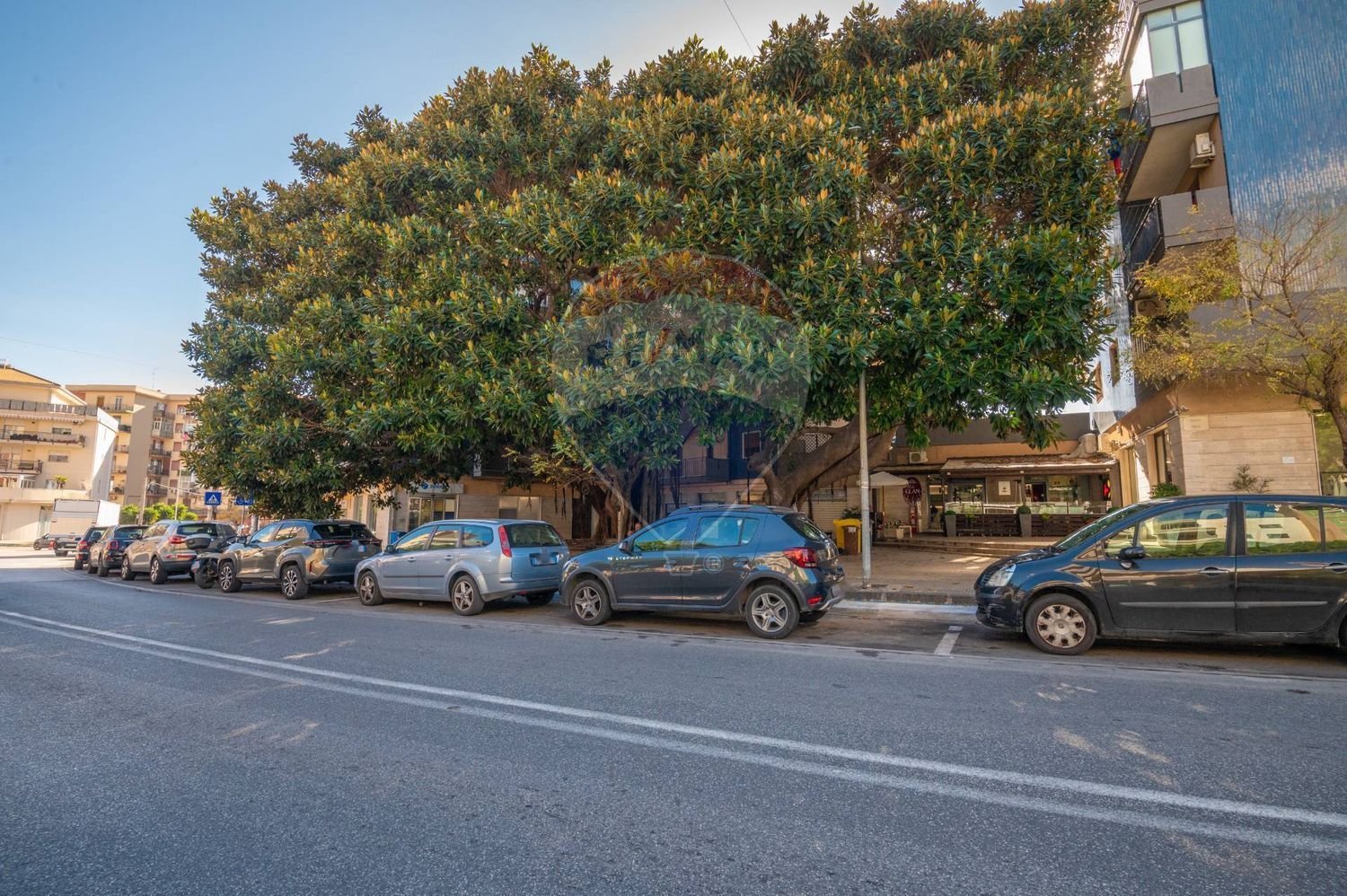 Коммерческая недвижимость 80м² в Сиракузы, Италия № 246466