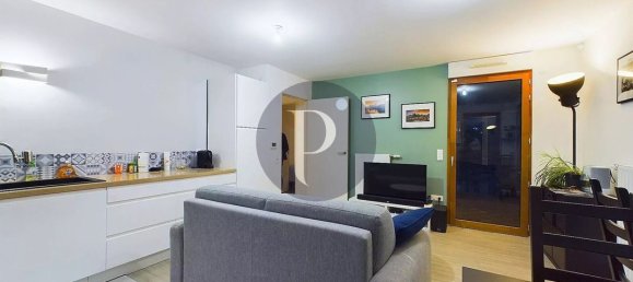 1 bedroom Apartment in Igny, France No. 169311 2