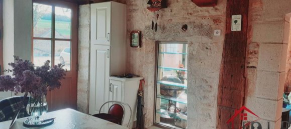 5 chambres Maison de ville à Saints-Geosmes, France No. 74463 9