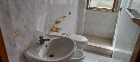 4 Schlafzimmer Wohnung in Priverno, Italy, Nr. 326898 9