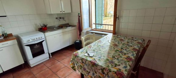 Дом с 6 комнатами в Сан Кашано деи Баньи, Италия № 166643 9