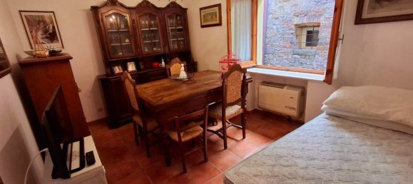 Дом с 6 комнатами в Сан Кашано деи Баньи, Италия № 166643 8