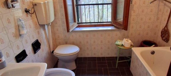 Дом с 6 комнатами в Сан Кашано деи Баньи, Италия № 166643 14