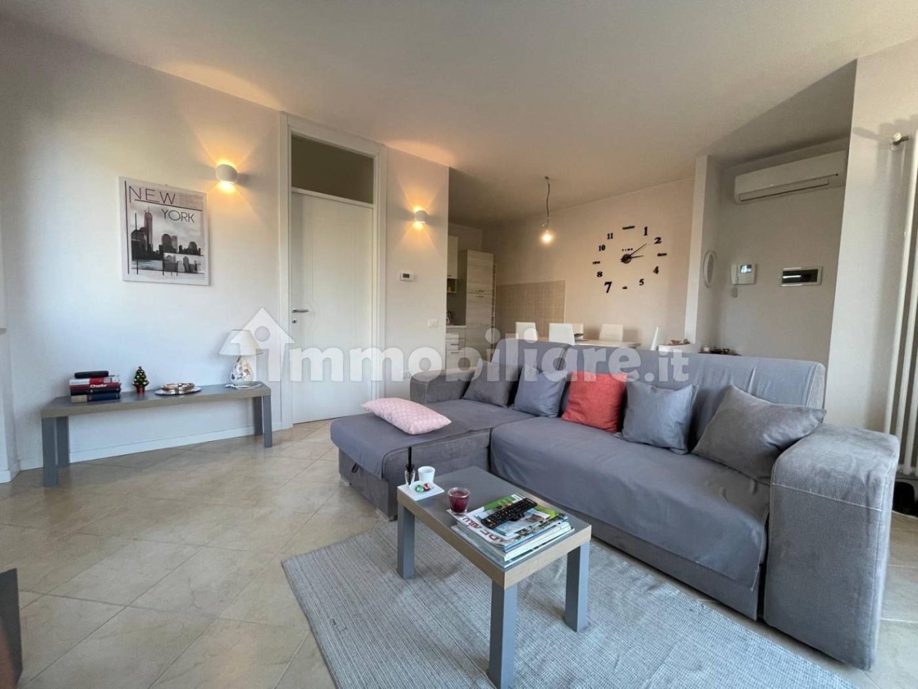 Квартира с 3 спальнями в Поццоленго, Италия № 308344