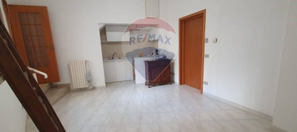 1 bedroom House in Vittoria, Italy No. 295021 3