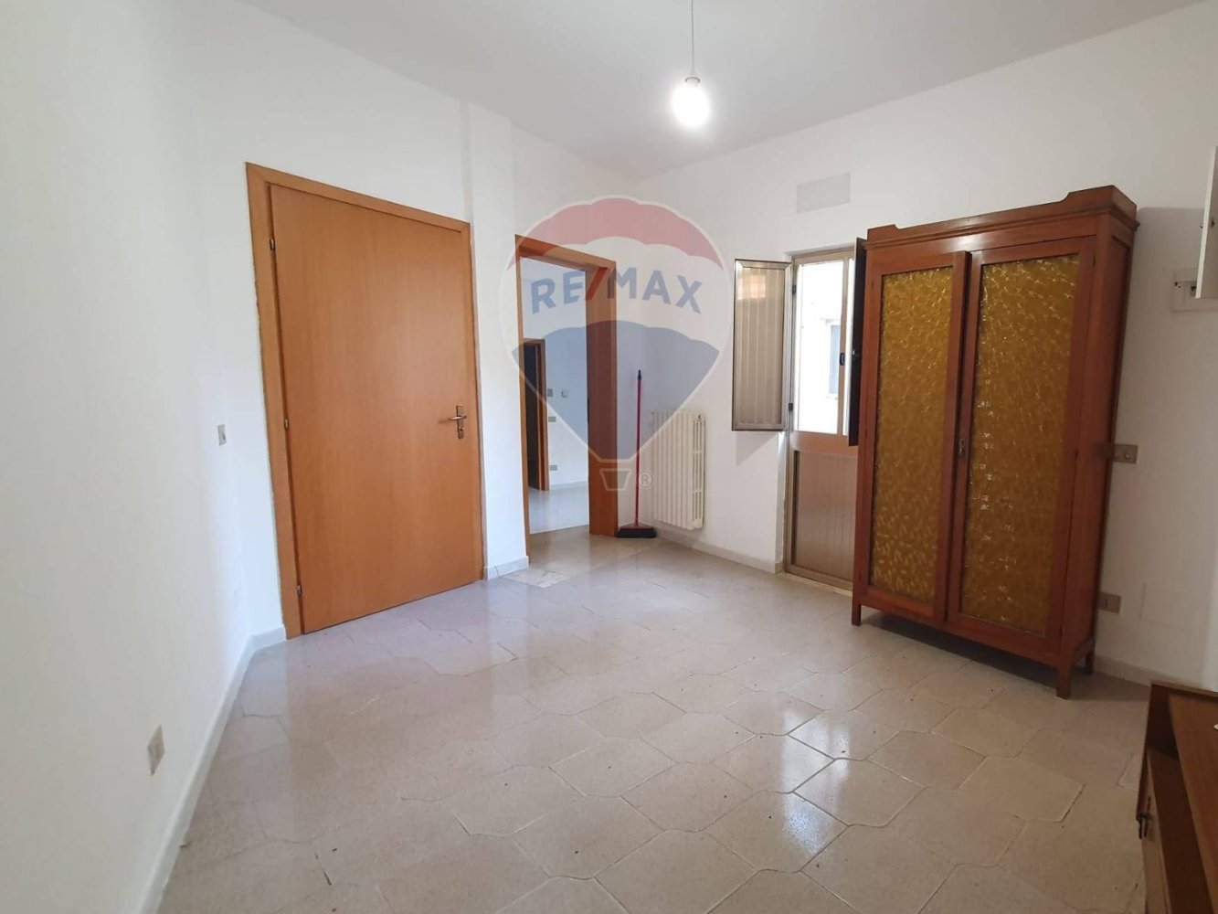 1 bedroom House in Vittoria, Italy No. 295021
