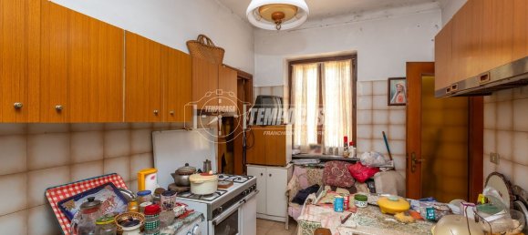 Casa de 5 habitaciónes en Narzole, Italy No. 260615 2