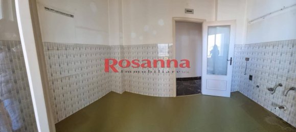 2 bedrooms Apartment in Livorno, Italy No. 222636 22