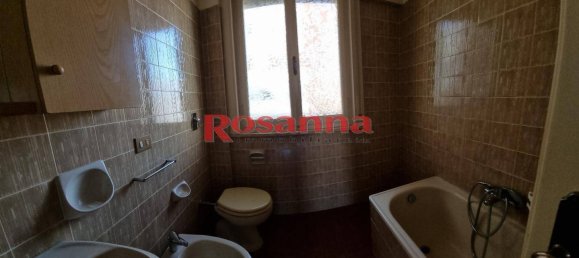 2 bedrooms Apartment in Livorno, Italy No. 222636 37
