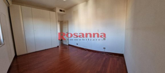 2 bedrooms Apartment in Livorno, Italy No. 222636 31