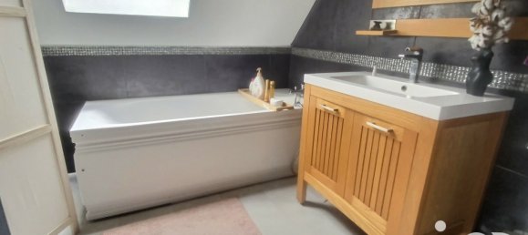 5 bedrooms House in Thumeries, France No. 224072 8