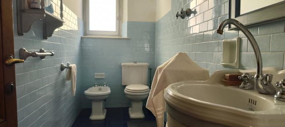 5 rooms Apartment in Empoli, Italy No. 32961 96