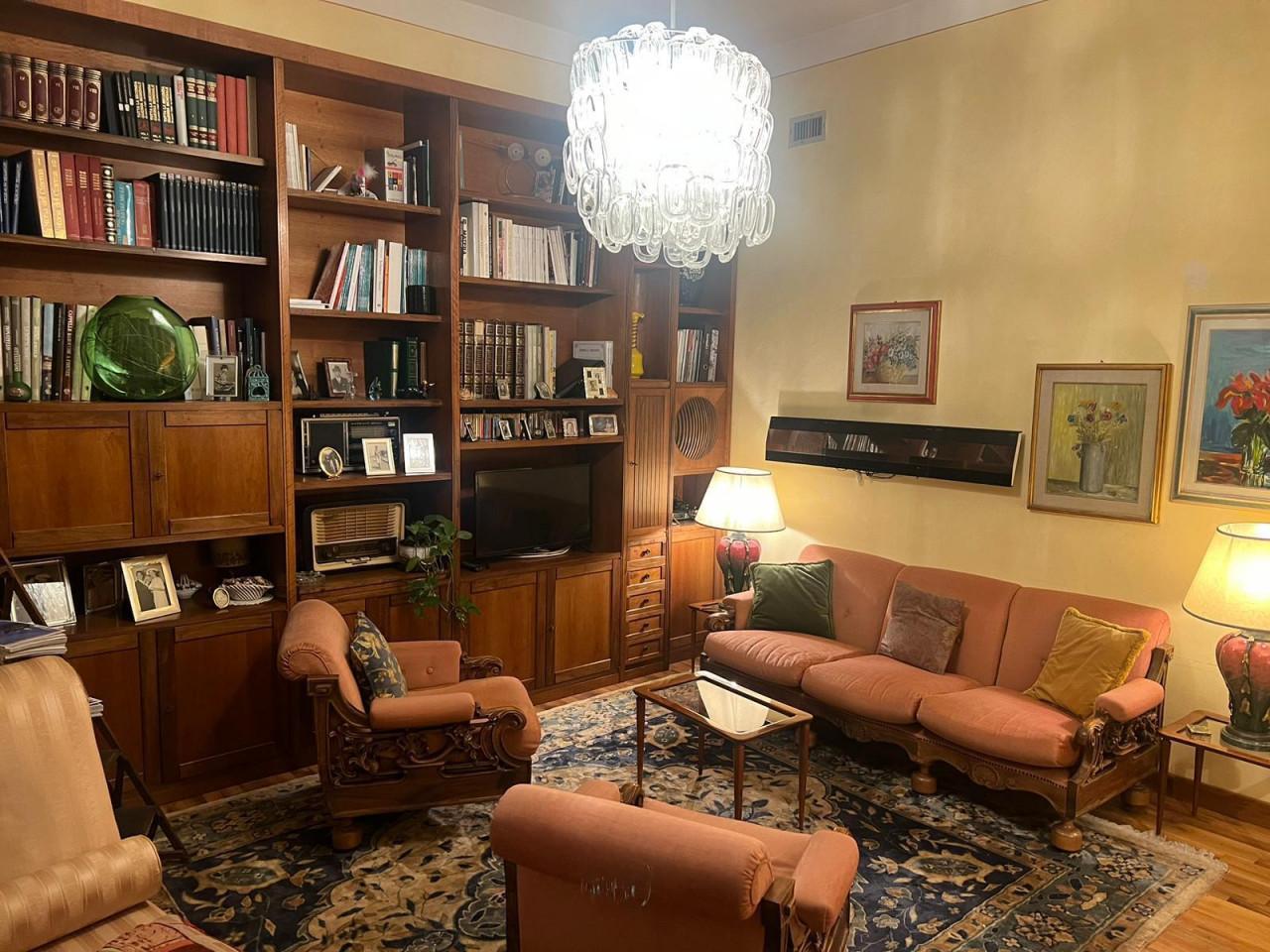 5 rooms Apartment in Empoli, Italy No. 32961