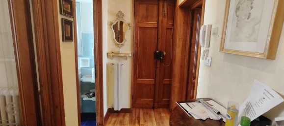 5 rooms Apartment in Empoli, Italy No. 32961 76