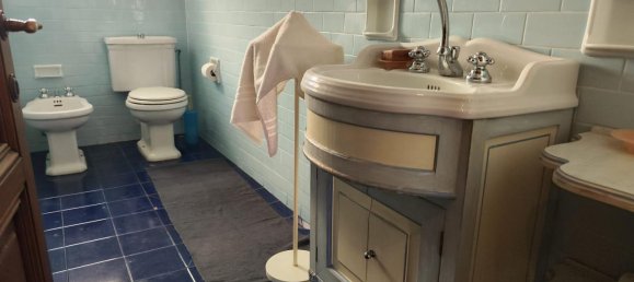 5 rooms Apartment in Empoli, Italy No. 32961 72