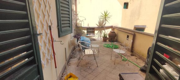 5 rooms Apartment in Empoli, Italy No. 32961 17