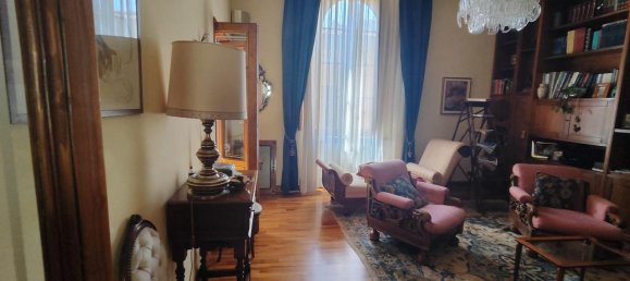 5 rooms Apartment in Empoli, Italy No. 32961 7