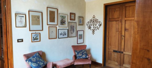 5 rooms Apartment in Empoli, Italy No. 32961 88